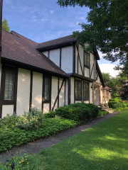 A new coat of paint on the house and trim of this tudor style home. We paint numerous Tudor style homes each year and pay close attention to the detail of these fine homes